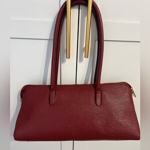Elegant Burgundy Leather Shoulder Bag